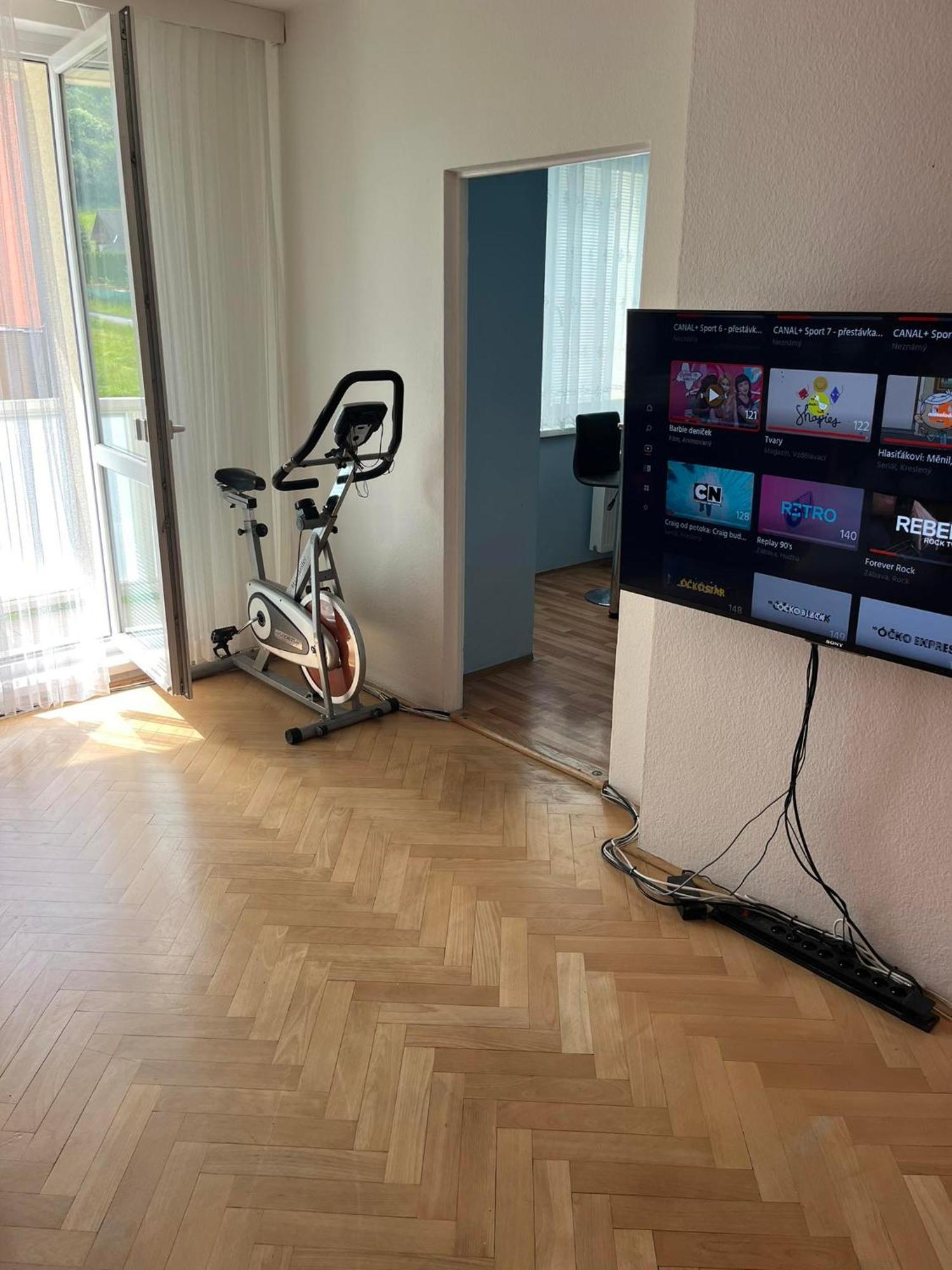 Ubytovani V Soukromi S Infrasaunou, Bezeckym Pasem A Cyklotrenazerem Apartment Jesenik Luaran gambar